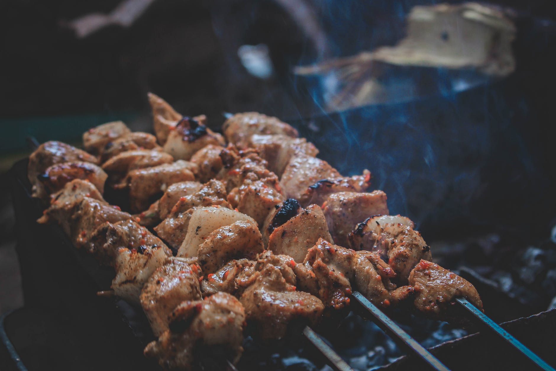 schaschlik spieße grill rauch