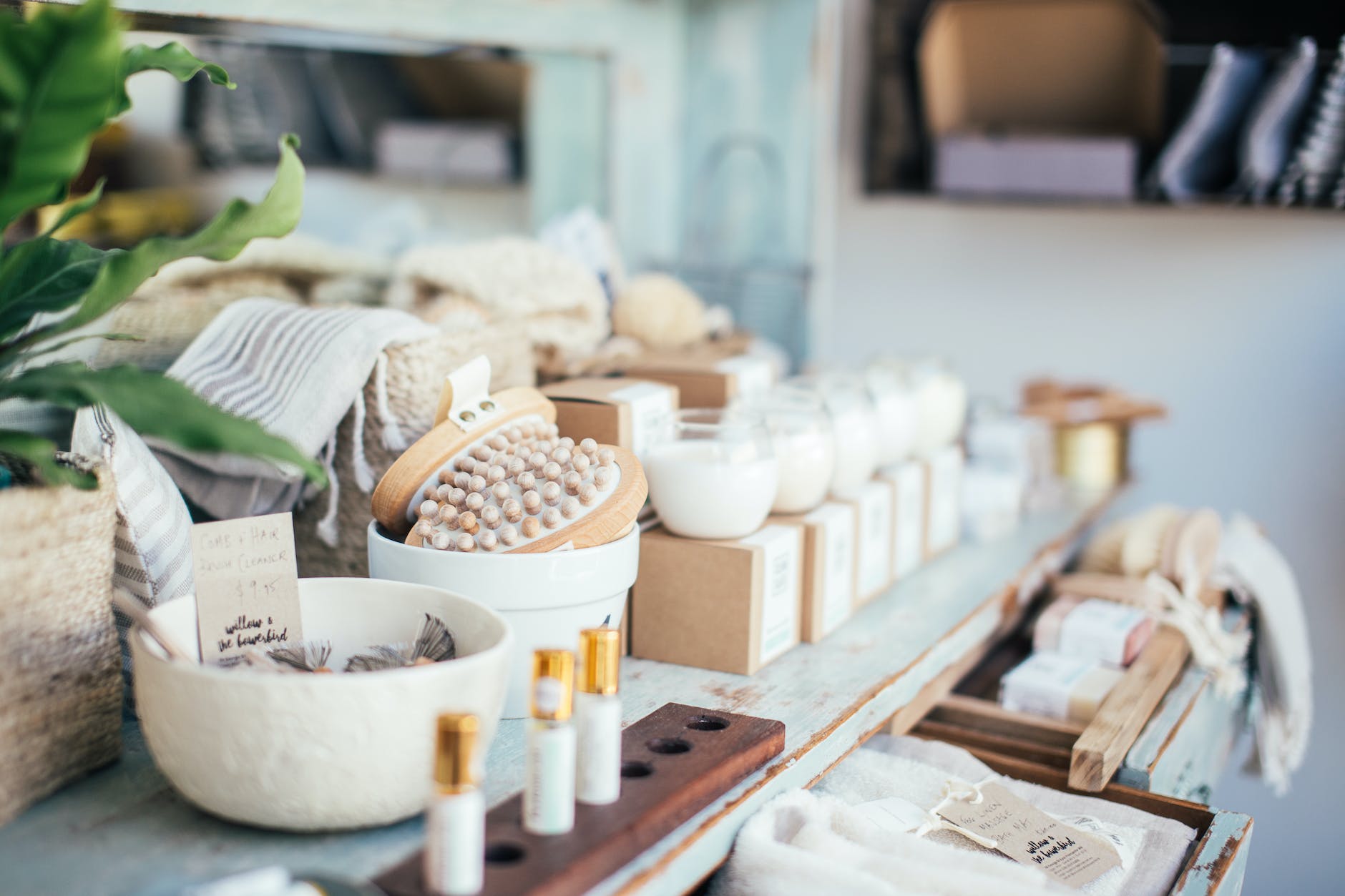 perfume placed near bath brushes and aromatic candles pudriger duft